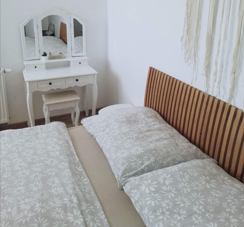 Apartmany Zeleny Dom Podhájska Dış mekan fotoğraf